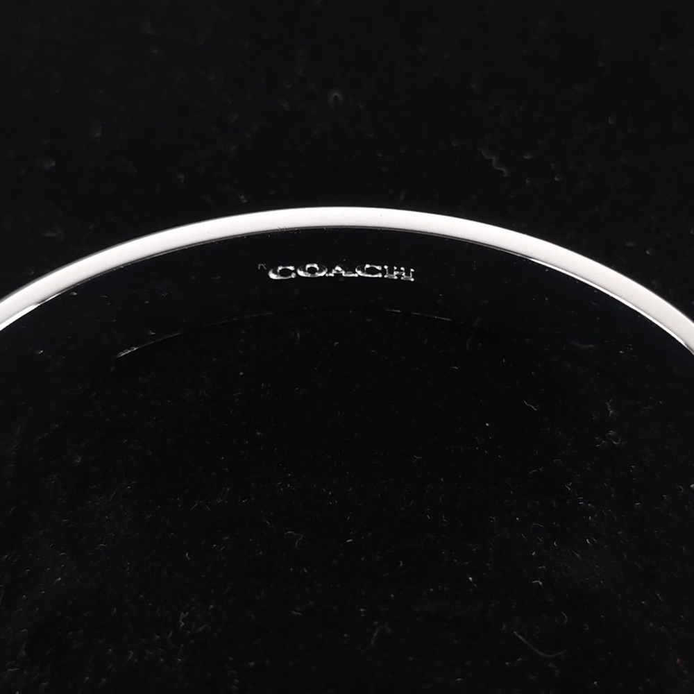 NWT COACH Signature C Logo Hinged Bangle Bracelet Sparkly Blue Enamel & Silver‎ - Picture 4 of 9